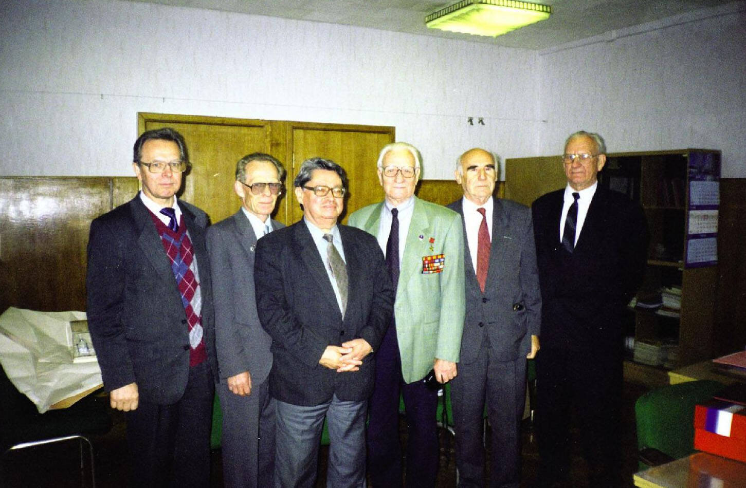 На 50-летии 12 ГУ МО. Г.А. Смирнов, С.Н.Воронин, Ю.А.Трутнев, А.А.Бриш, Н.З.Тремасов, Г.Н.Дмитриев. 1997 г.