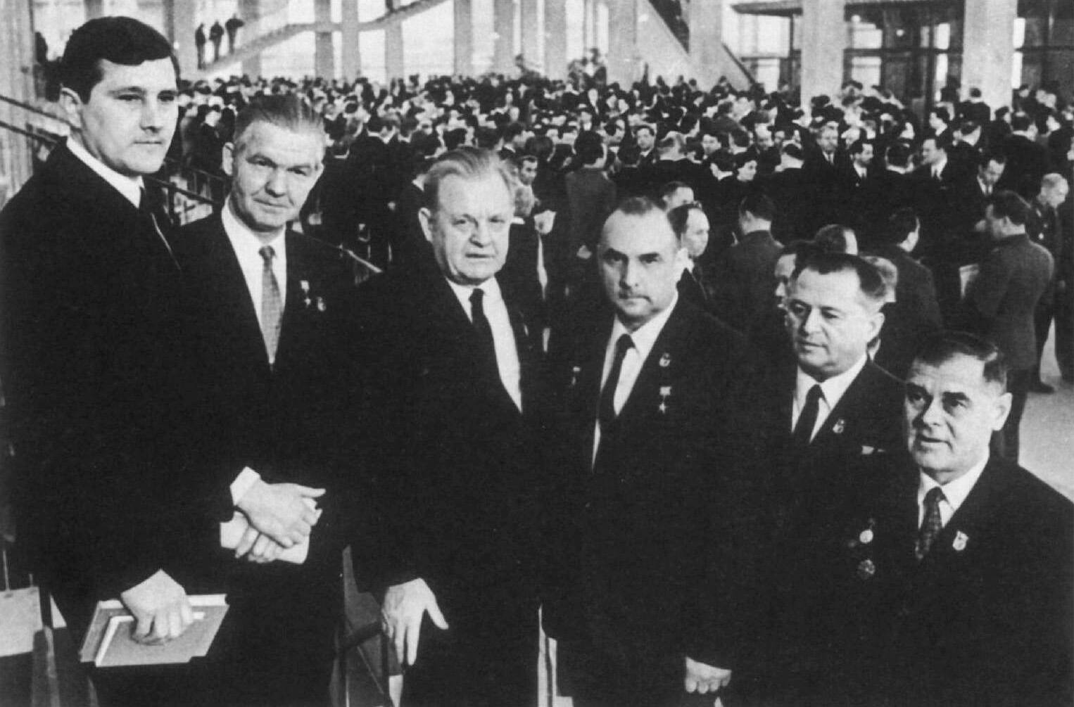П.П. Дубровский, А.Т. Деев, С.Н. Ковалёв, Б.Е. Бутома. 1971 г.