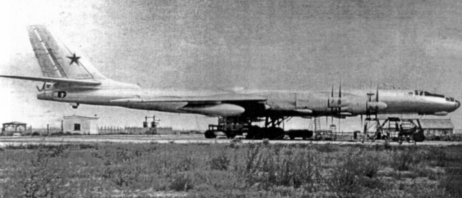 Летающая атомная лаборатория: самолет Ту-95ЛАЛ с ядерным реактором на борту