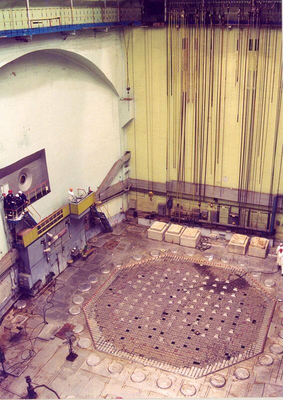 Реактор АДЭ-2 ГХК