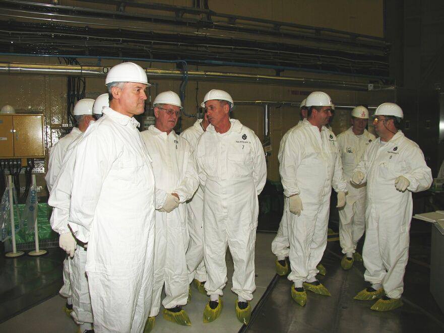 Вице-президент ОАО «ТВЭЛ» П.И. Лавренюк на АЭС «Пакш»