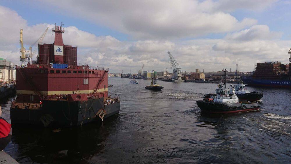 ПЭБ уходит в первое плавание