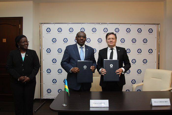 На церемонии подписания соглашения с Республикой Руанда