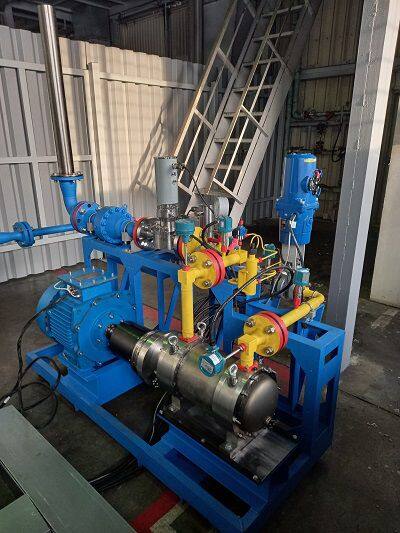 Опытный образец установки НПО «Центротех»