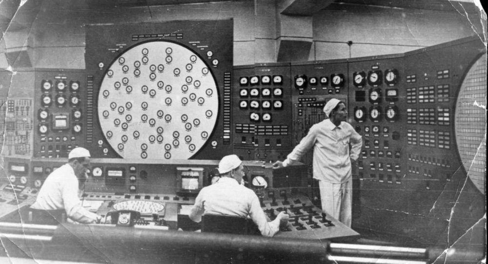 Блочный щит управления блока № 1 Белоярской АЭС.