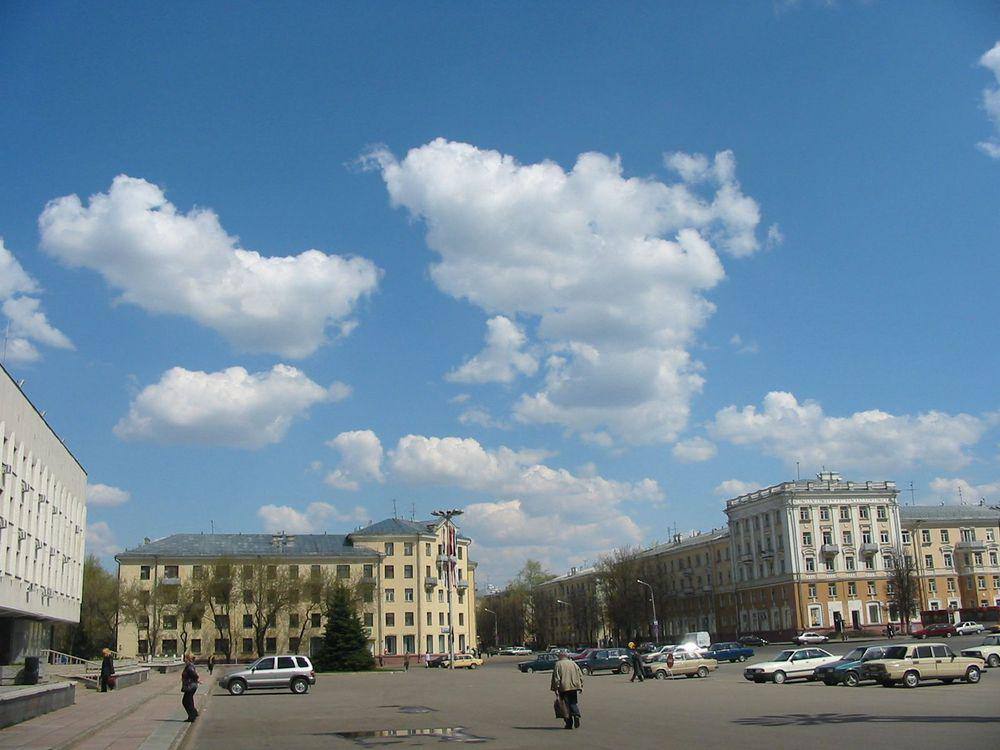 Саров. Площадь Ленина, 1