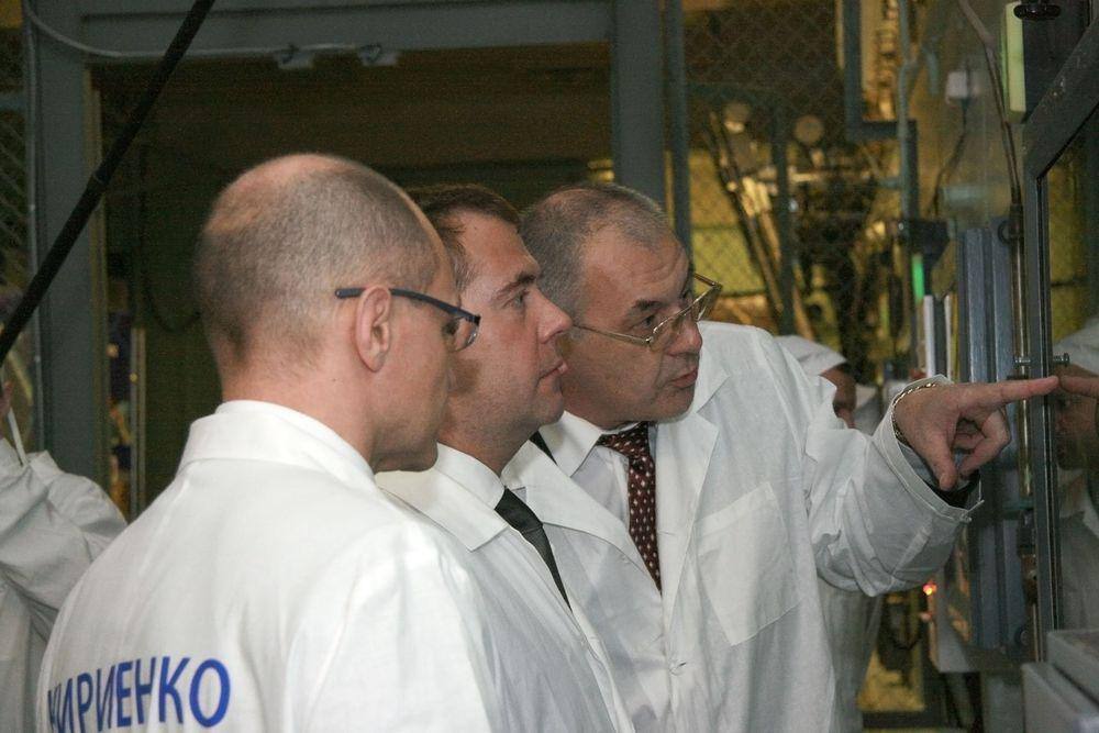 Визит Д. Медведева в НИИАР