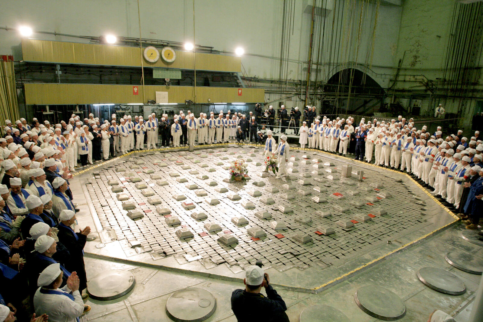 Остановка реактора АДЭ-2