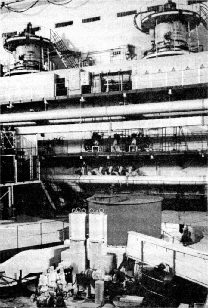 Зал реактора БН-600