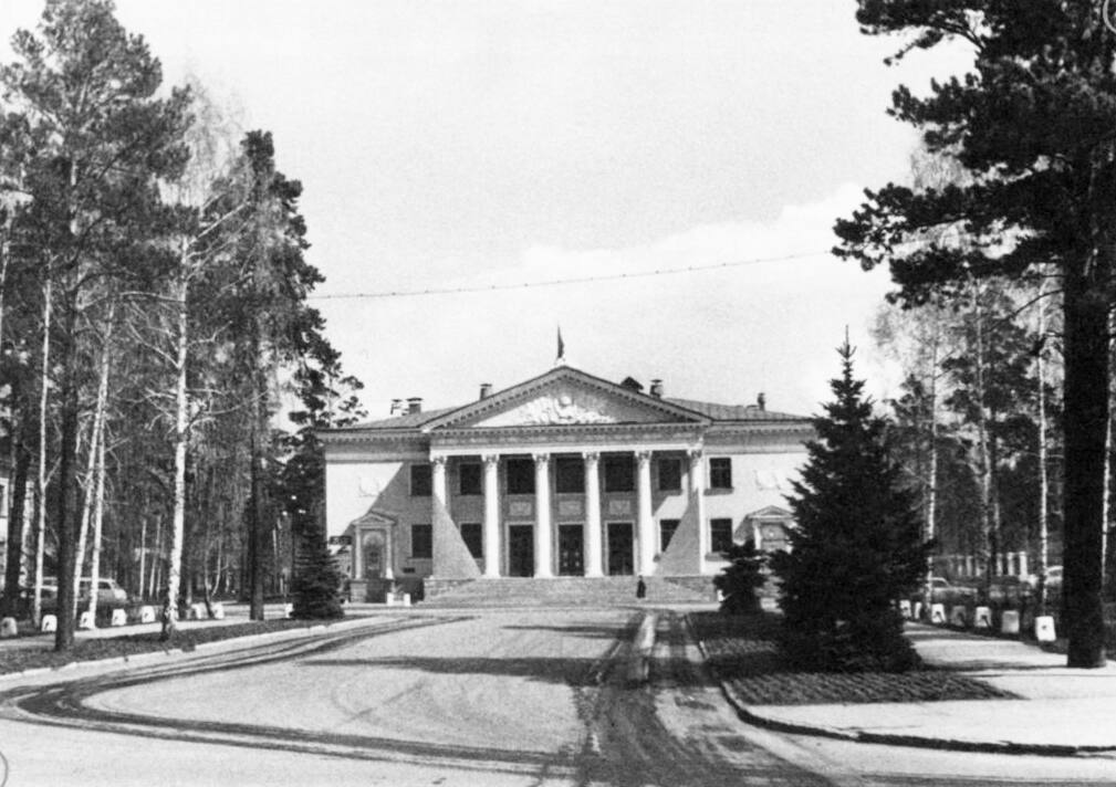 Здание театра им. Горького