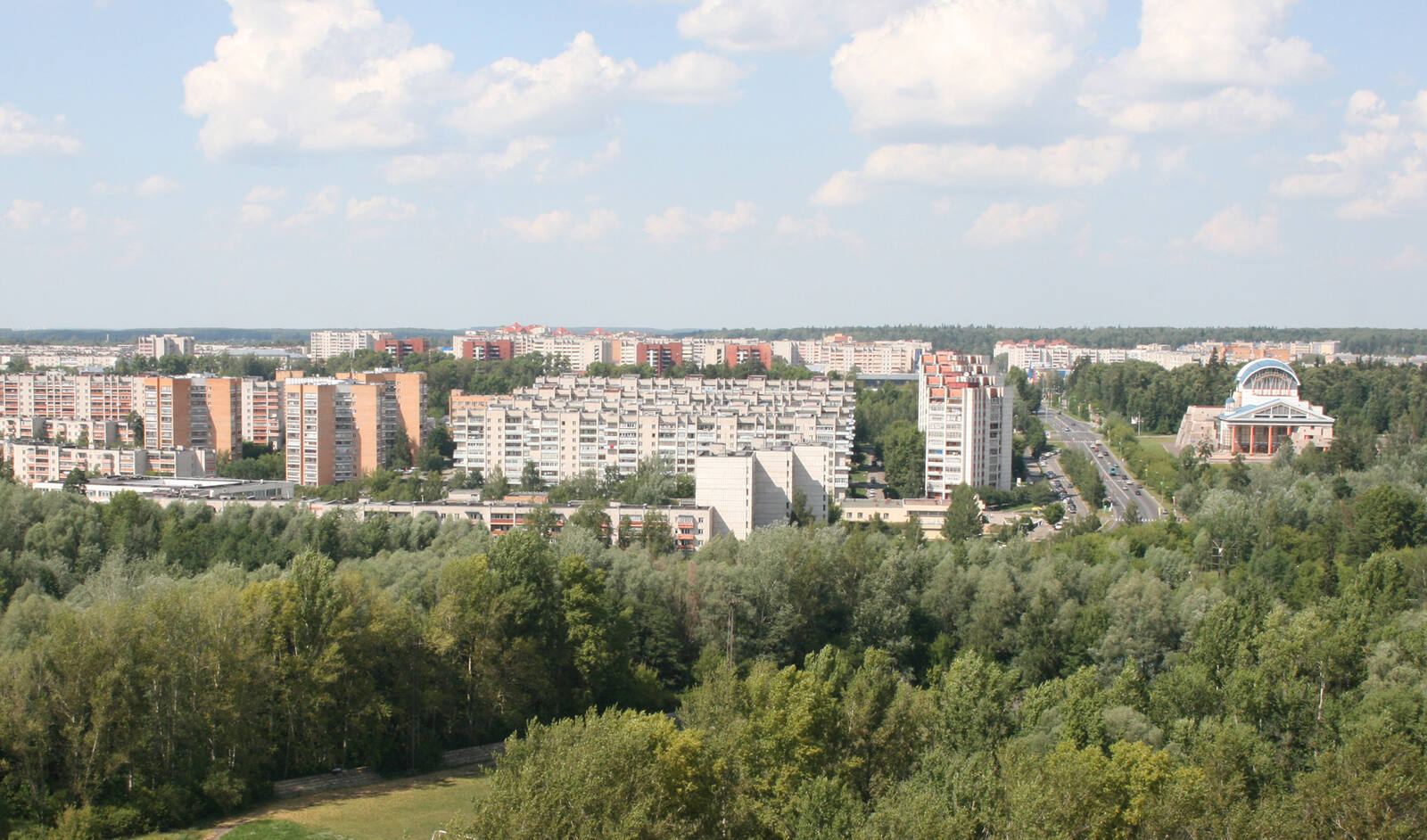 Вид на Саров. 2007 год