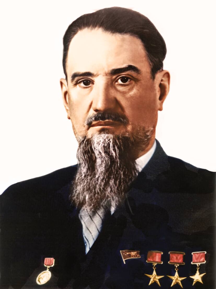 И. В. Курчатов — руководитель атомного проекта СССР