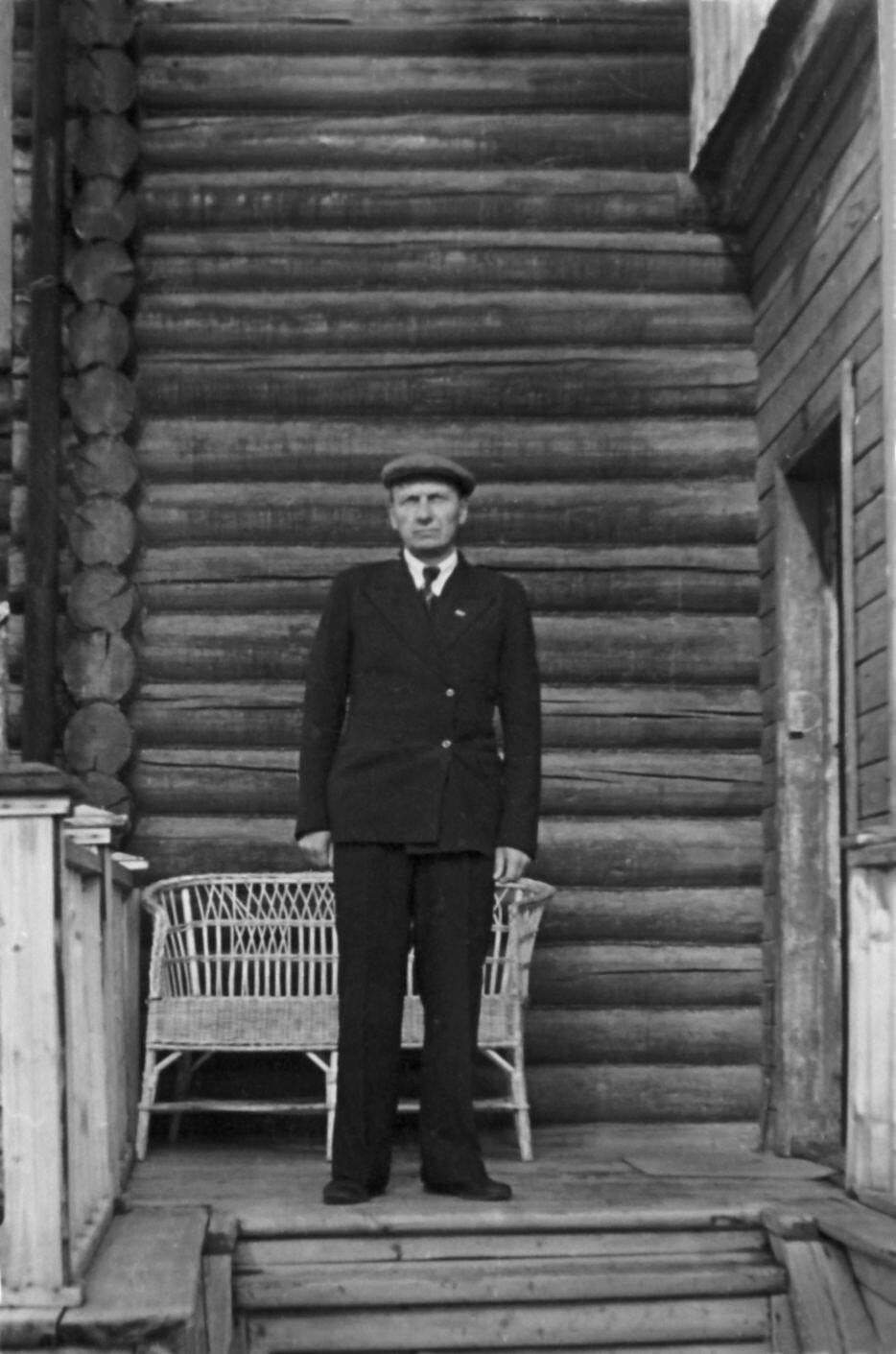 На родине, в Верхнем Ореховно. 1946 г.