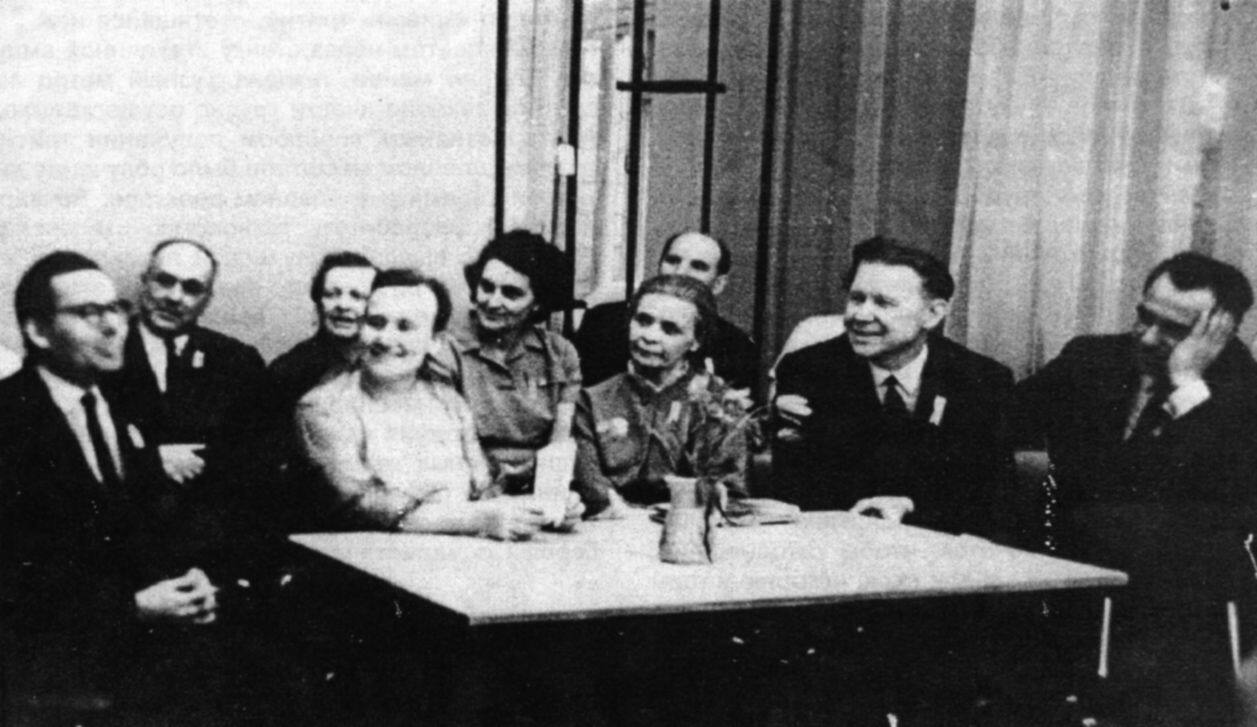 К.А. Большаков среди коллег (2-й слева). НИИ-9. 1953 г.