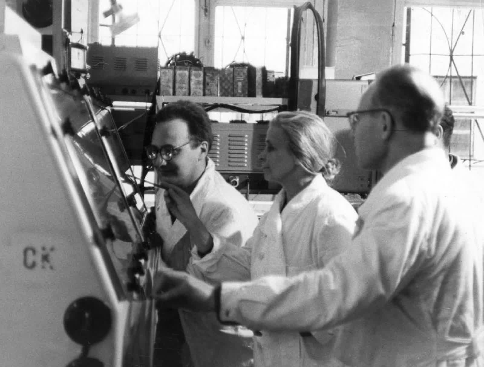 В лаборатории