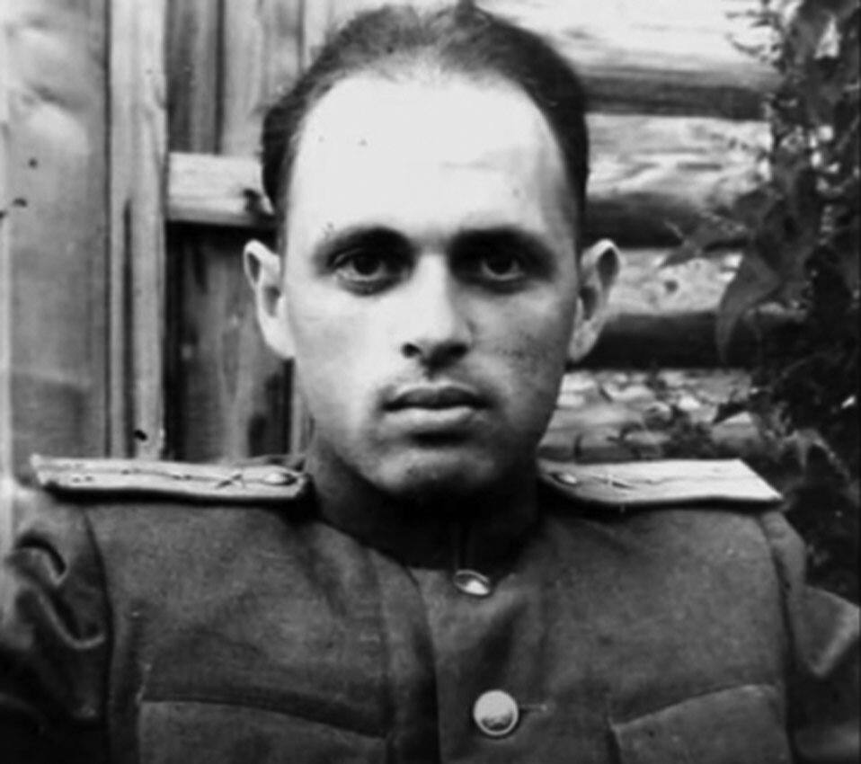 И.М. Халатников. 1945 г.