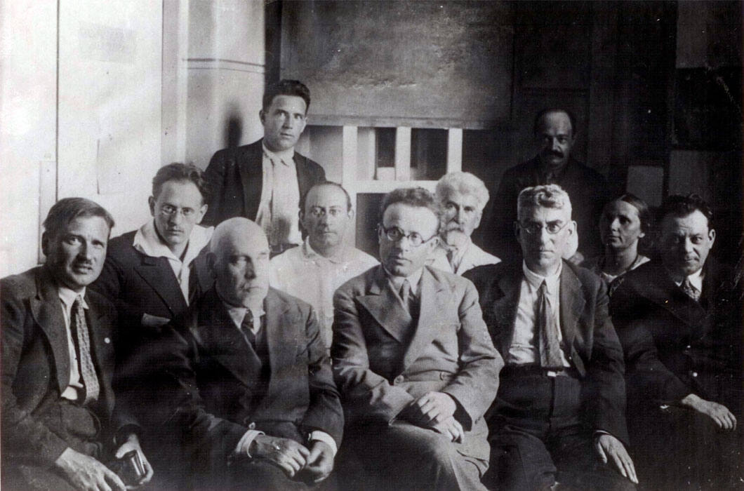 А.А. Летавет среди коллег. 1934 г.