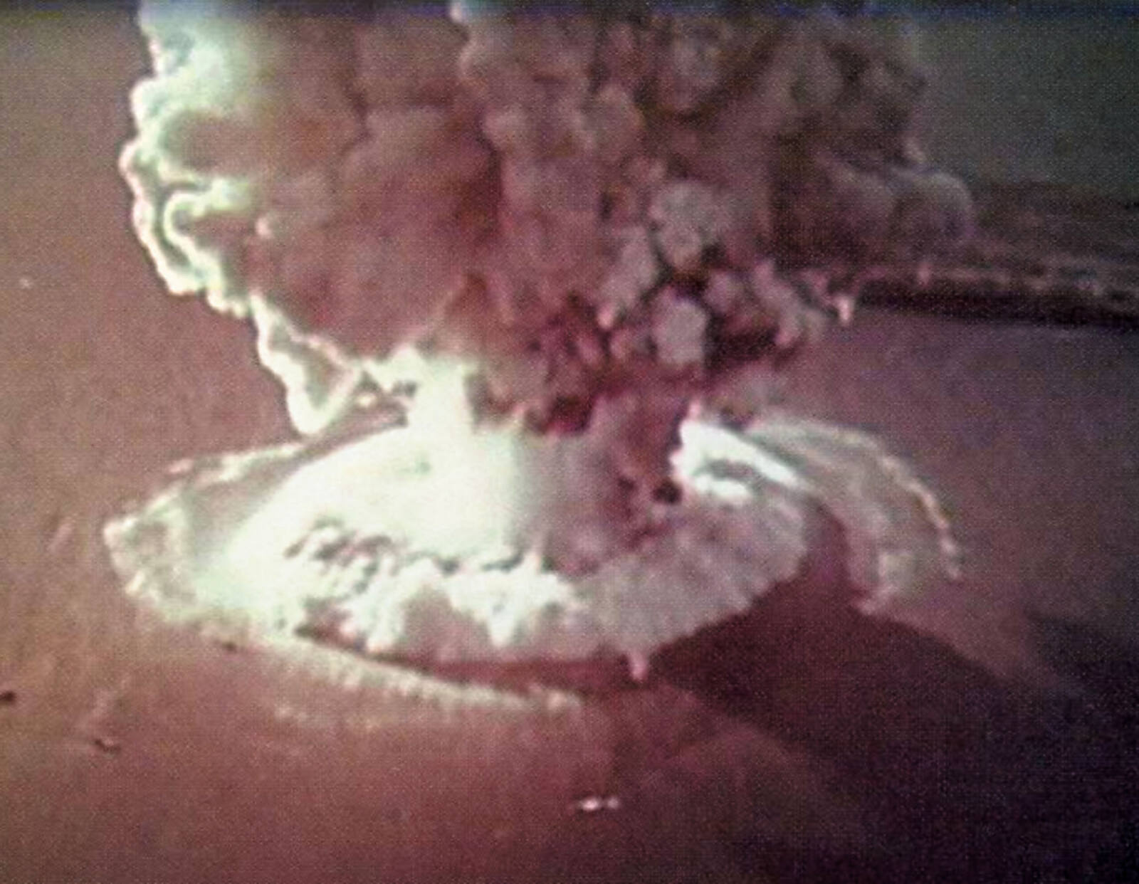 Подводный ядерный взрыв